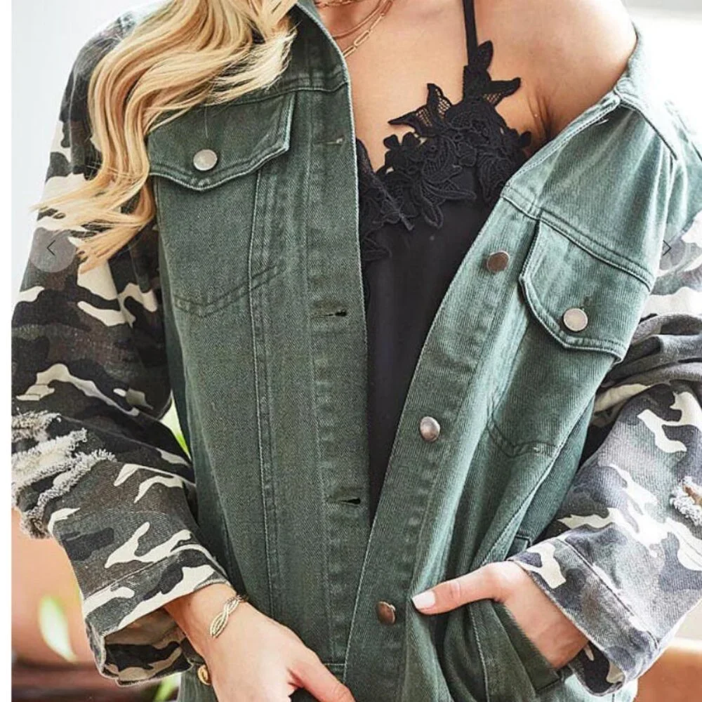 003.DISTRESSED JACKET WITH BUTTONED FRONT AND CAMO - Picture 1 of 3